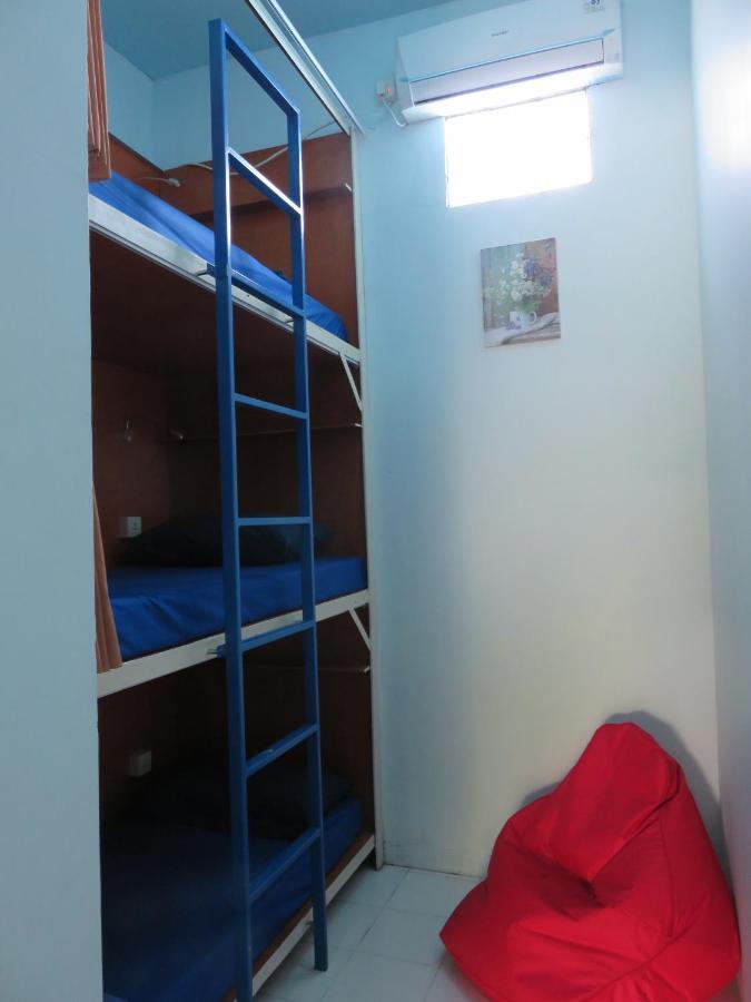 Kumpul Hostel Kuta Legian Eksteriør bilde