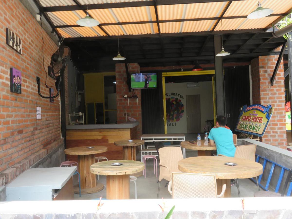 Kumpul Hostel Kuta Legian Eksteriør bilde